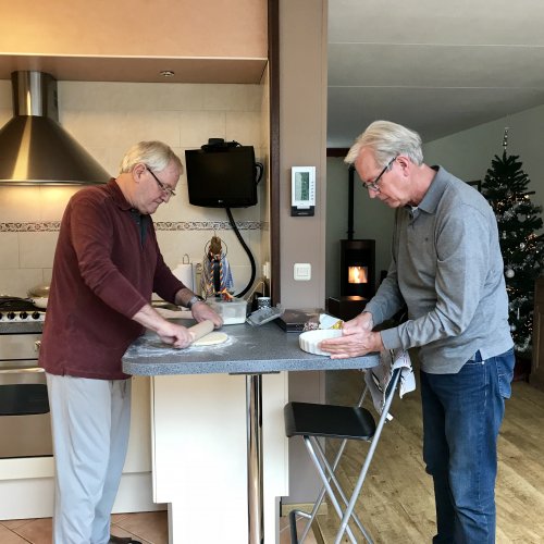 Rolling the dough and preparing the tarte Alsace