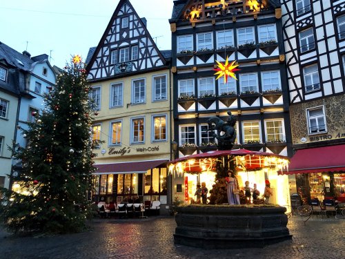 Downtown Cochem at Christmas time.  Unfortunately it was raining.